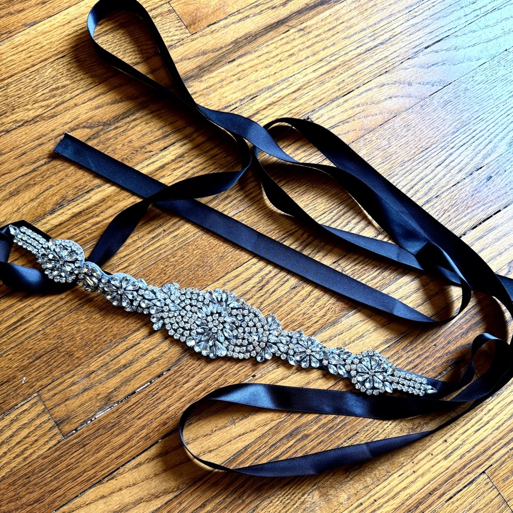 Rhinestone ribbon belt ❤️